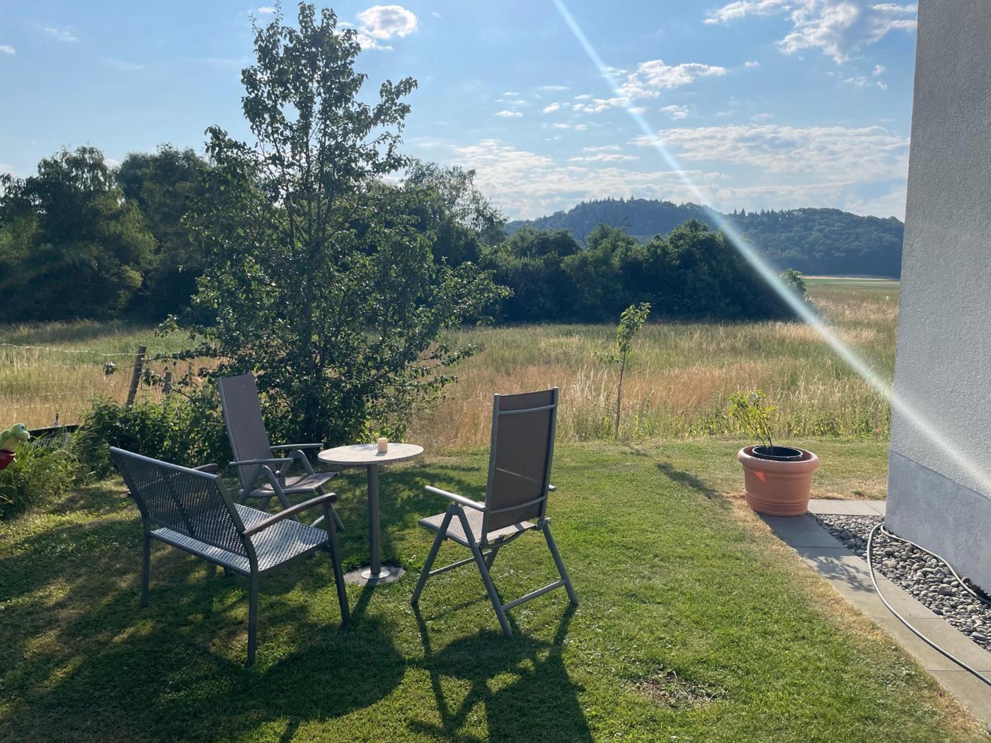 Feine Auszeit Lägenhet Gottmadingen Exteriör bild
